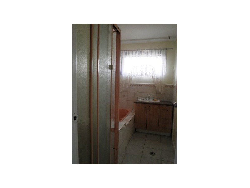 25 Coniston Ave, Berwick VIC 3806