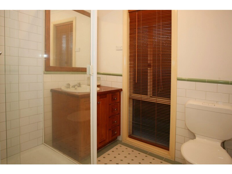 10 Ami Court, Berwick VIC 3806