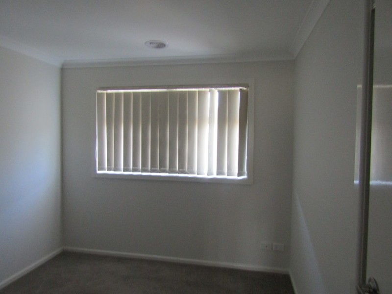 8/69-71 Frawley Road, Hallam VIC 3803