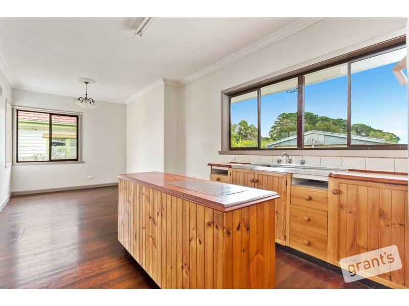 63 Sonia Crescent, Pioneer Bay VIC 3984