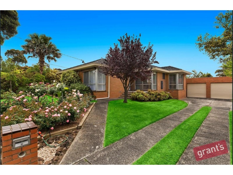 16 Cloverset Avenue, Narre Warren VIC 3805