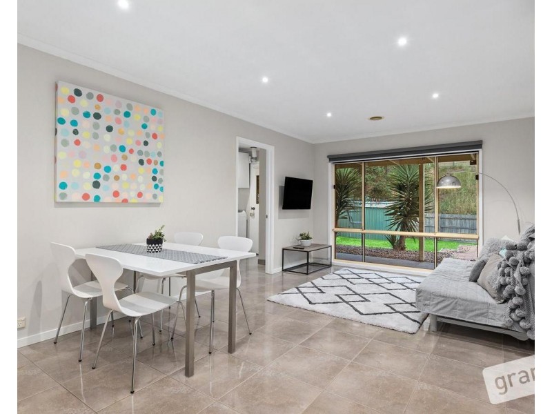 11 Allira Close, Berwick VIC 3806