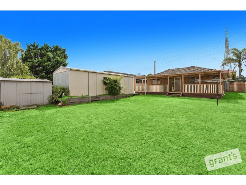 9 Jessica Drive, Hampton Park VIC 3976