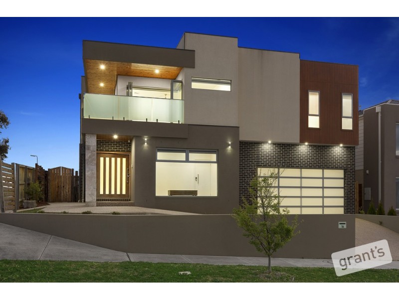 16 Carambola Place, Berwick VIC 3806