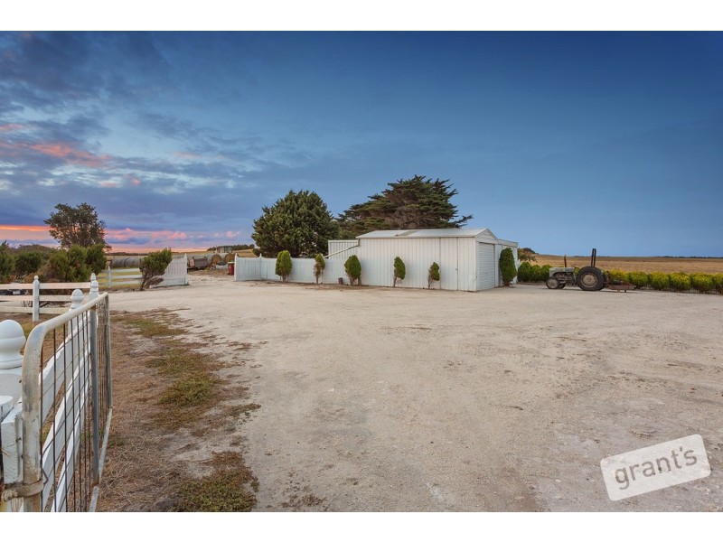 140 Seaward Drive, Cape Paterson VIC 3995
