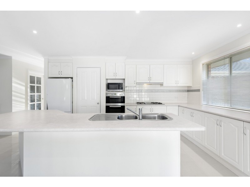 10 Ludlow Court, Beaconsfield VIC 3807