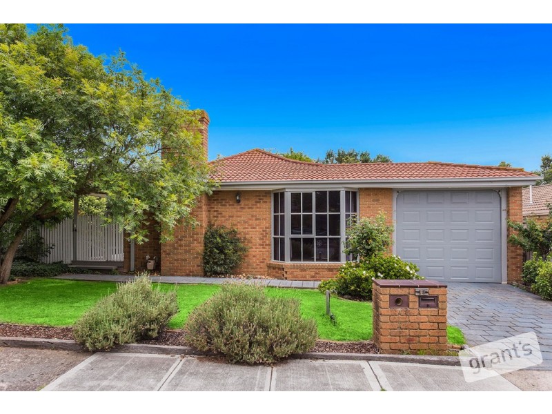 19 Marlesford Crescent, Berwick VIC 3806