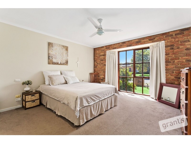 19 Marlesford Crescent, Berwick VIC 3806