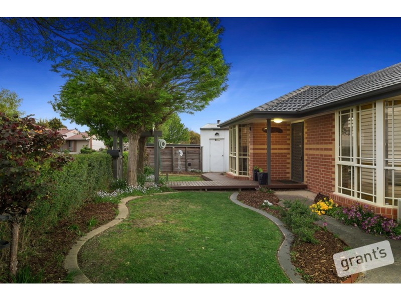 1 Ami Court, Berwick VIC 3806