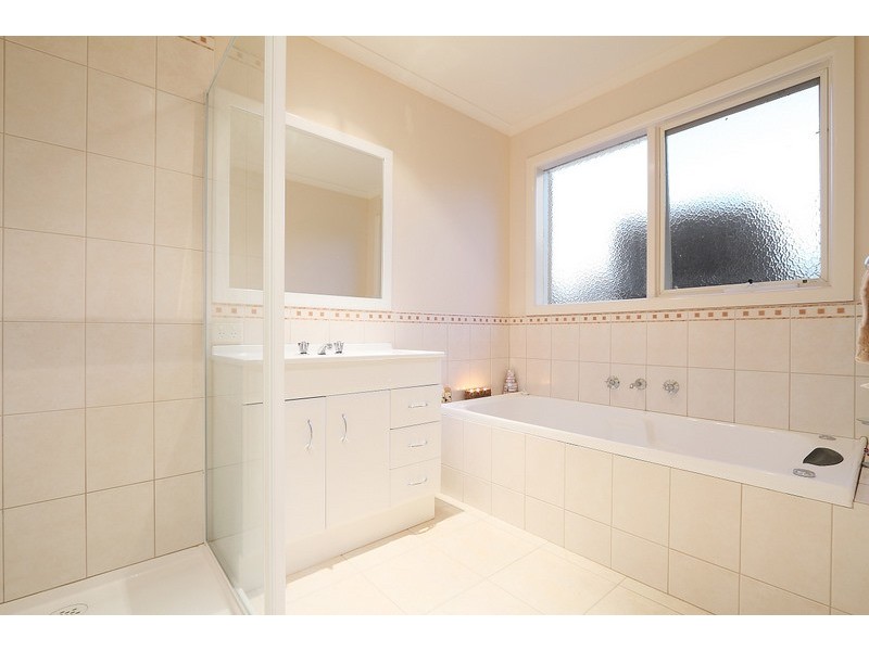Unit 2/38 Gardiner Street, Berwick VIC 3806