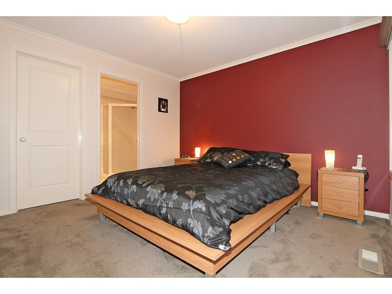 Unit 2/38 Gardiner Street, Berwick VIC 3806
