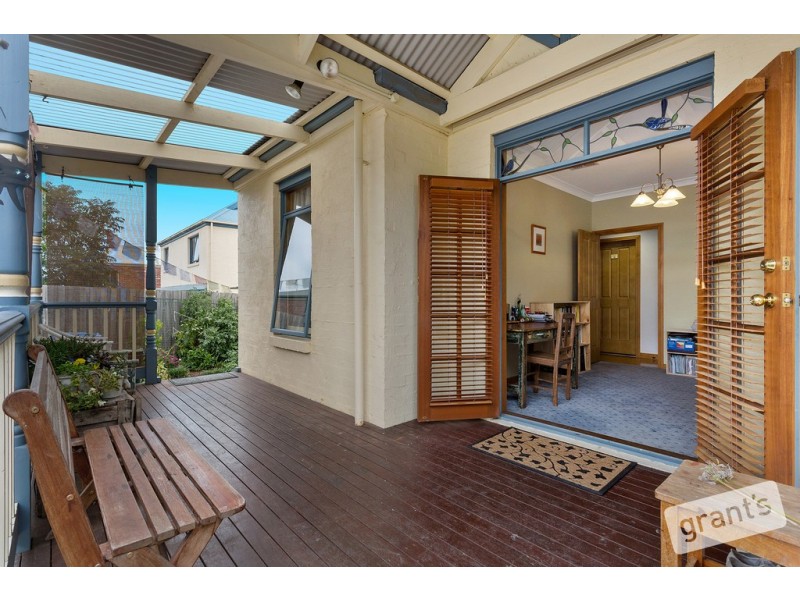 15 Glenside Walk, Berwick VIC 3806