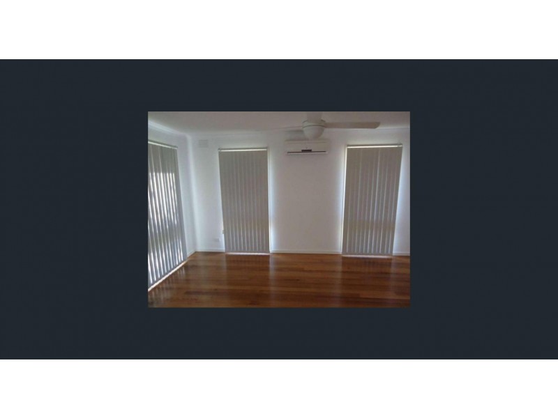 4 Bemersyde Drive, Berwick VIC 3806