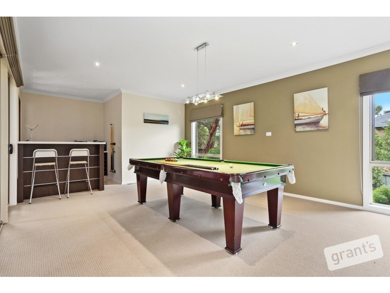 33 Viewgrand Drive, Berwick VIC 3806