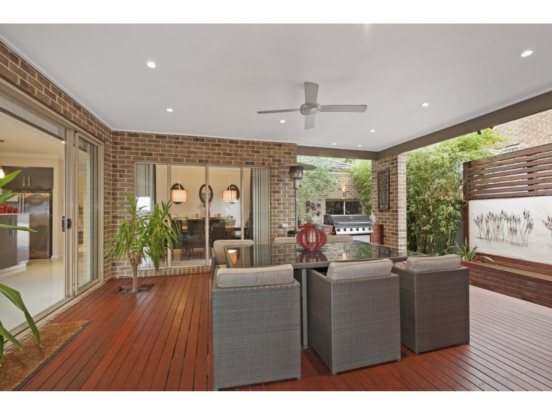 33 Viewgrand Drive, Berwick VIC 3806