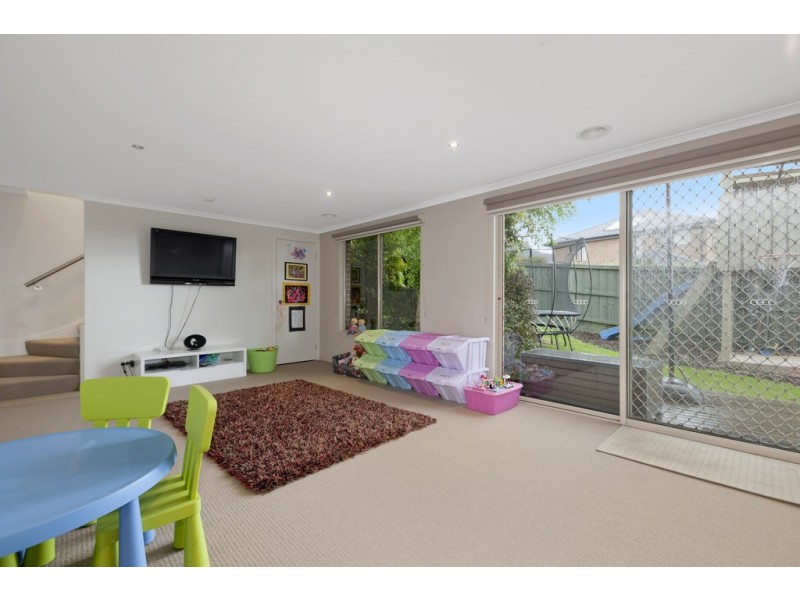 33 Viewgrand Drive, Berwick VIC 3806