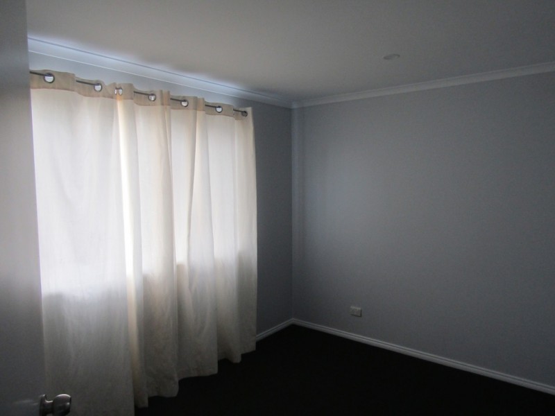 93 Laura Drive, Hampton Park VIC 3976