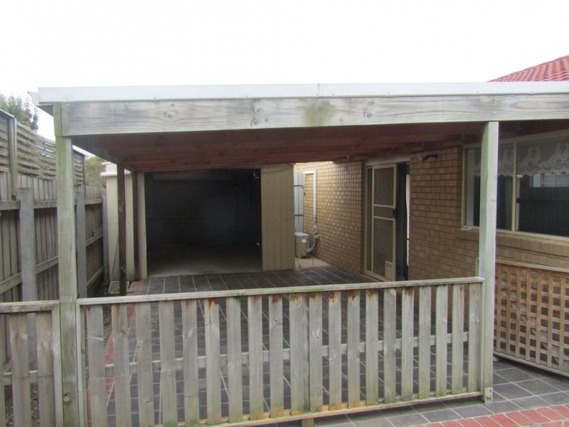 93 Laura Drive, Hampton Park VIC 3976