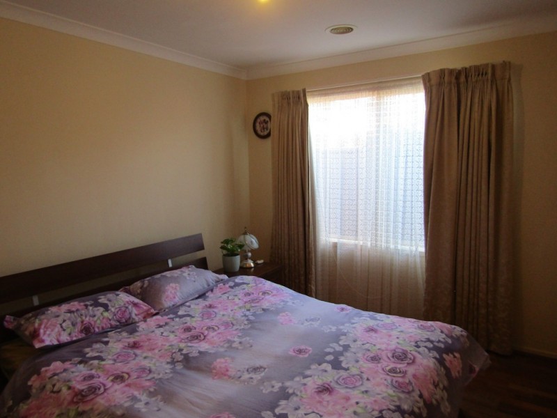 9 Colendy Close, Lyndhurst VIC 3975