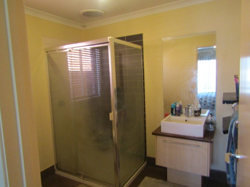 9 Colendy Close, Lyndhurst VIC 3975