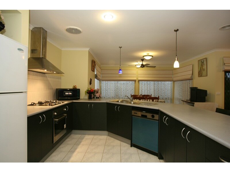 10 Embling Street, Berwick VIC 3806