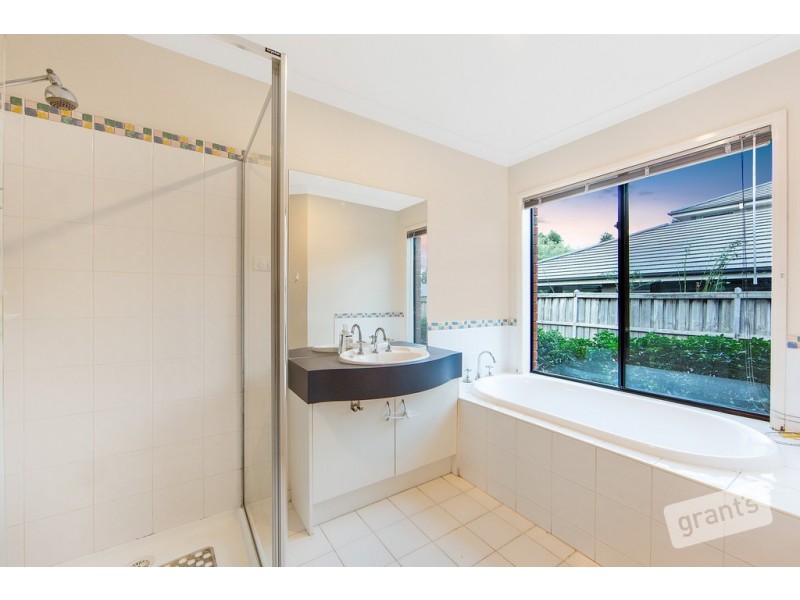 14 The Springs Close, Narre Warren South VIC 3805