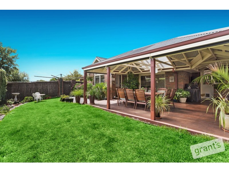 3 St Johns Wood Terrace, Berwick VIC 3806