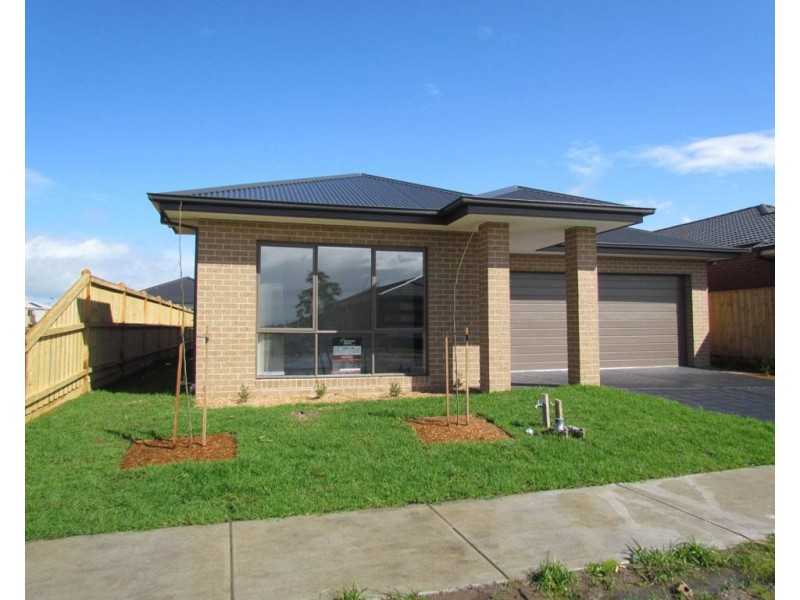 62 Brocker Street, Clyde North VIC 3978