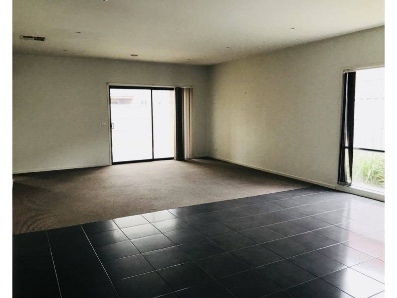 62 Brocker Street, Clyde North VIC 3978