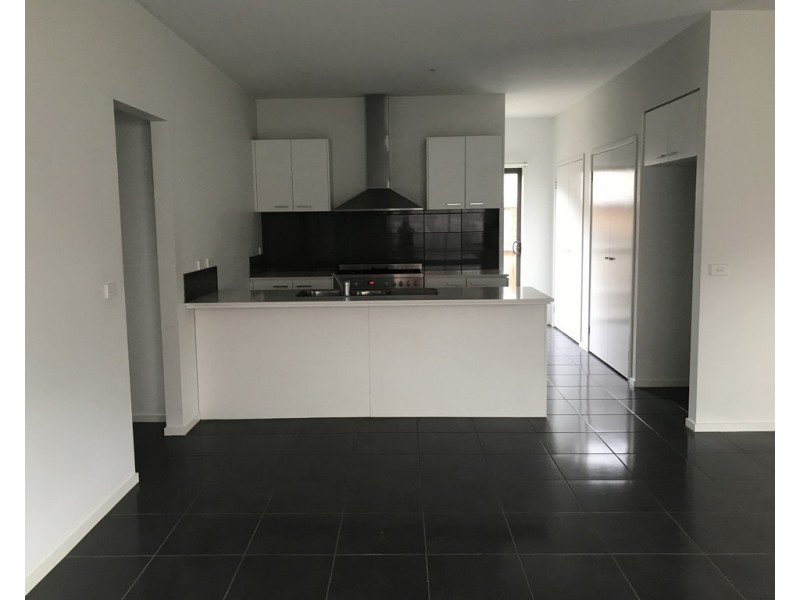 62 Brocker Street, Clyde North VIC 3978