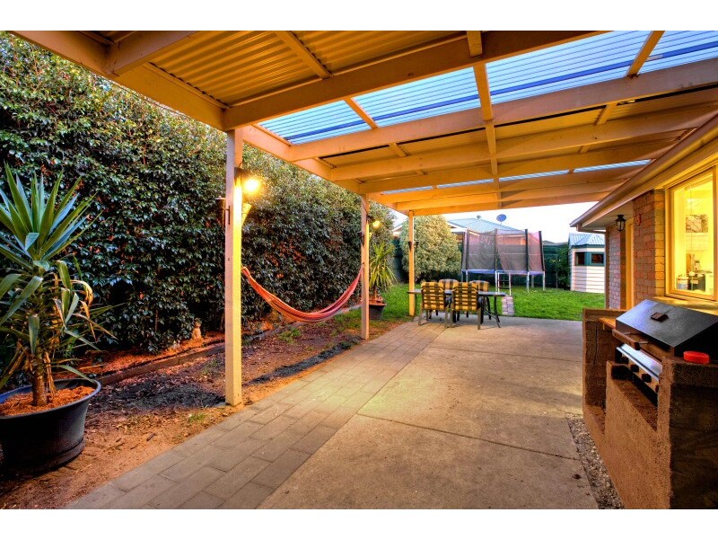 32 Albrecht Avenue, Berwick VIC 3806