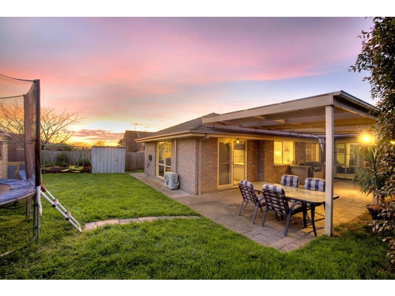 32 Albrecht Avenue, Berwick VIC 3806