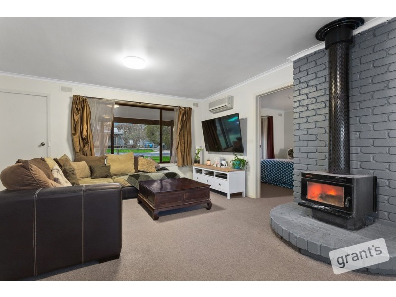 2 Hewson Street, Nyora VIC 3987