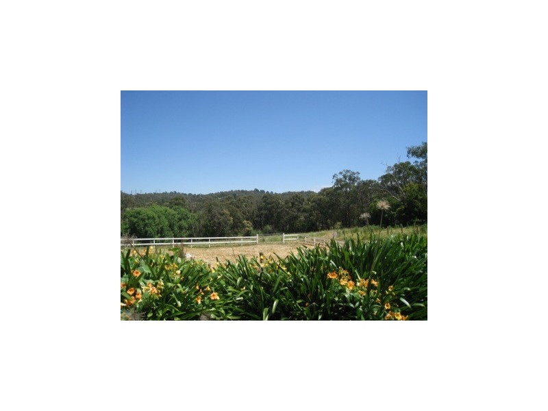 175 Bayview Rd, Officer VIC 3809