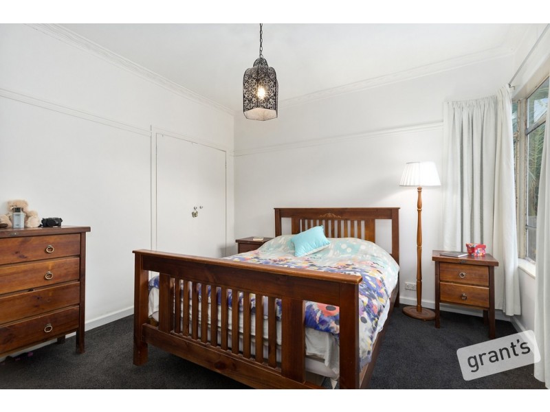 21 Victoria Road, Loch VIC 3945