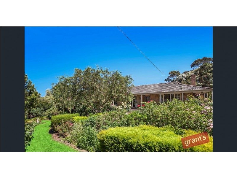 16 Oaks Court, Lysterfield South VIC 3156