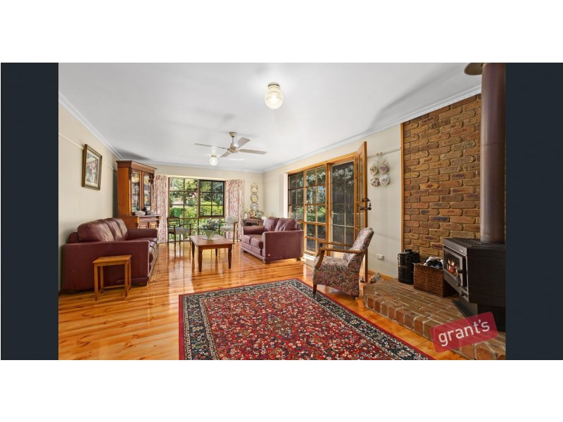 16 Oaks Court, Lysterfield South VIC 3156