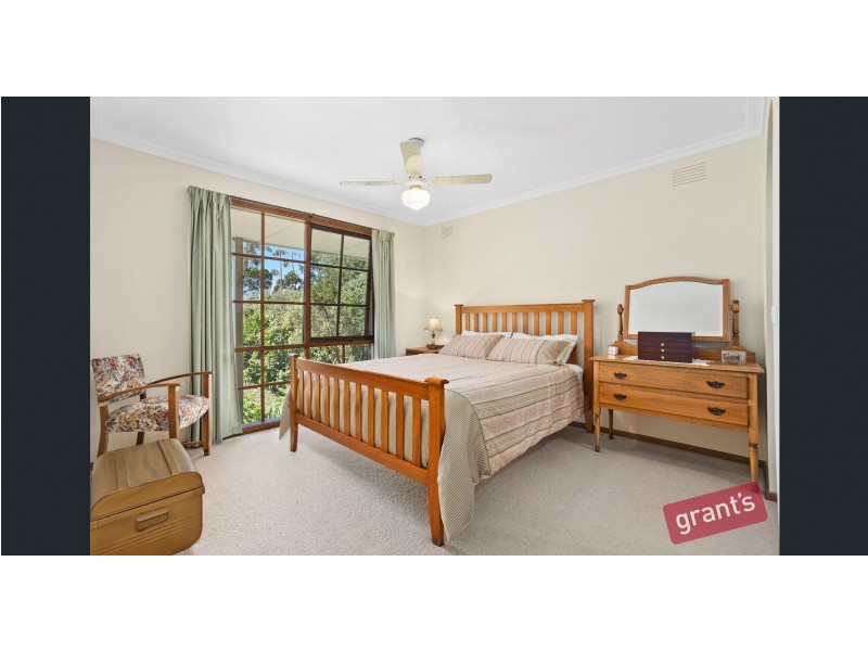 16 Oaks Court, Lysterfield South VIC 3156