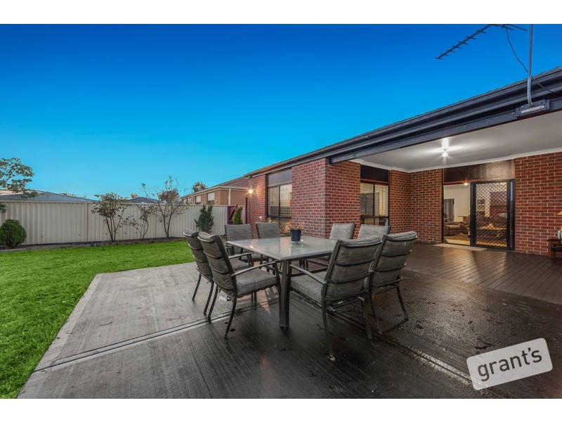 23 Viola Avenue, Pakenham VIC 3810