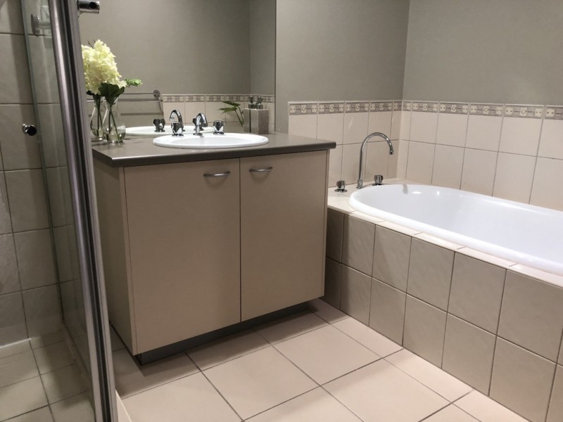 45 Chatswood Drive, Narre Warren South VIC 3805