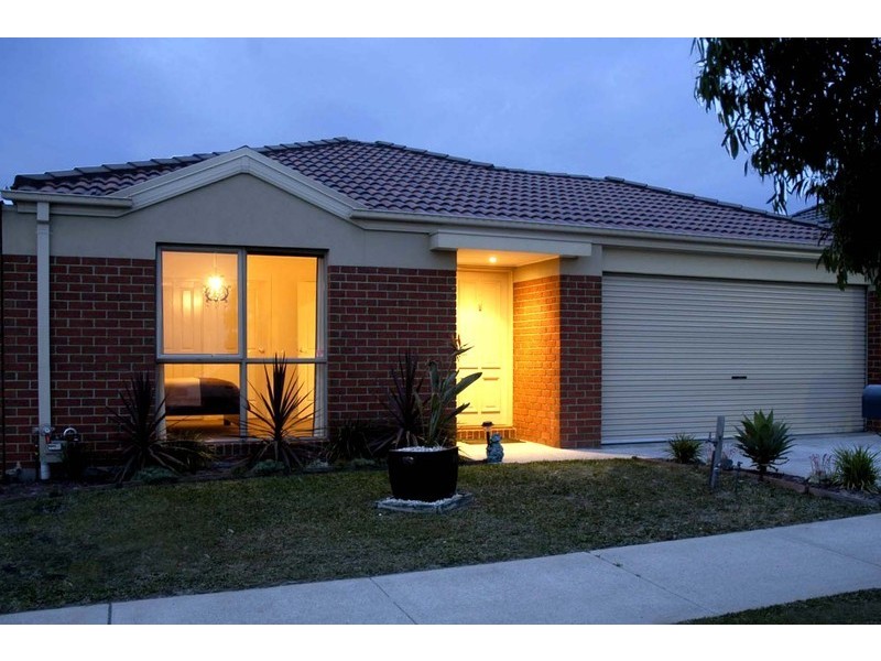 57 Golden Grove Drive, Narre Warren South VIC 3805