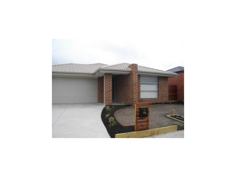119 Blue Horizons Way, Pakenham VIC 3810