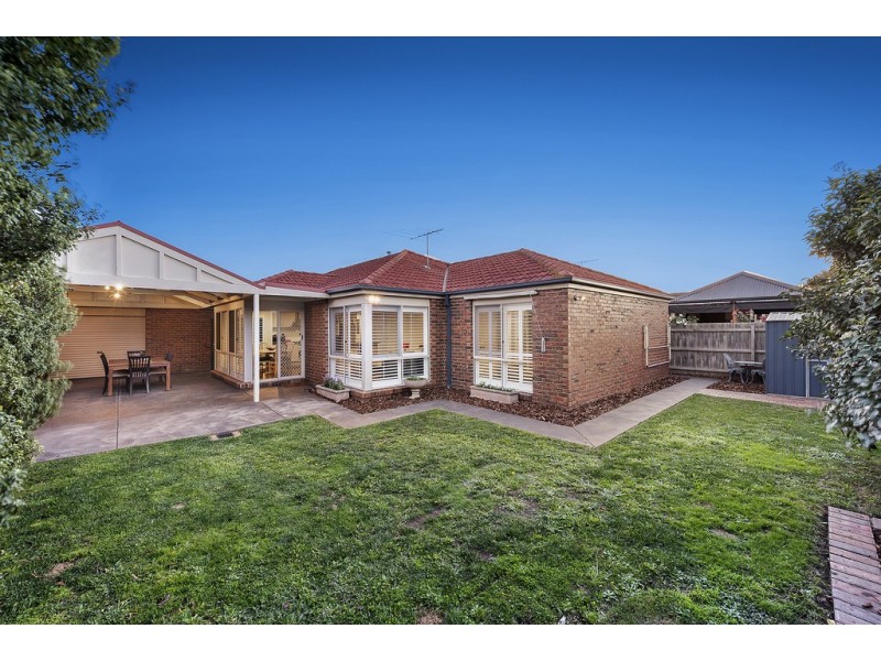 26 Pendulum Place, Berwick VIC 3806