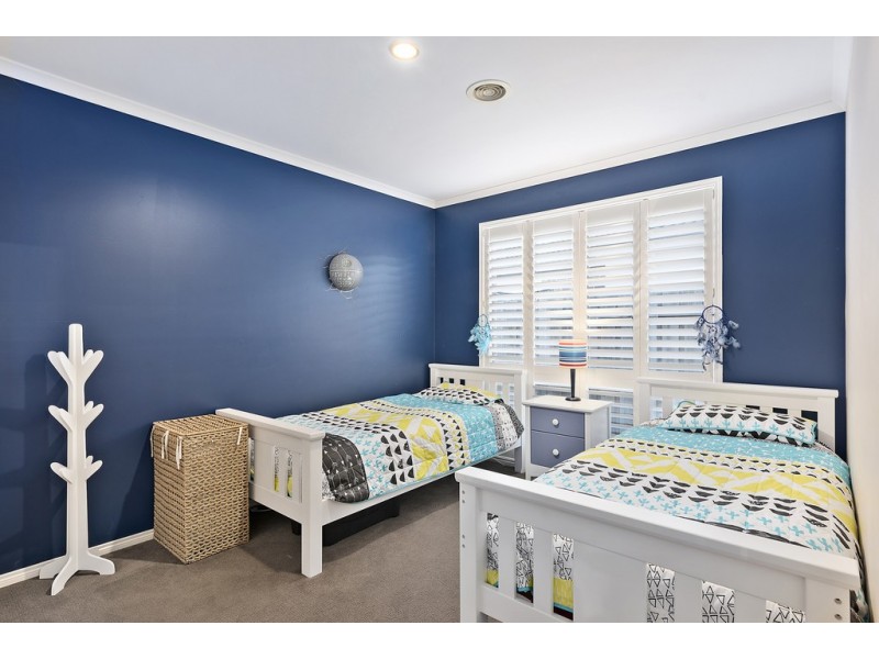 26 Pendulum Place, Berwick VIC 3806