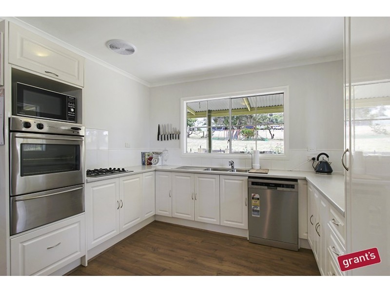 25 View Street, Tynong VIC 3813