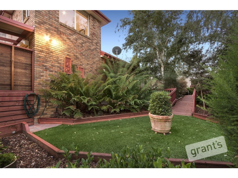 9 Kingsmere Drive, Berwick VIC 3806
