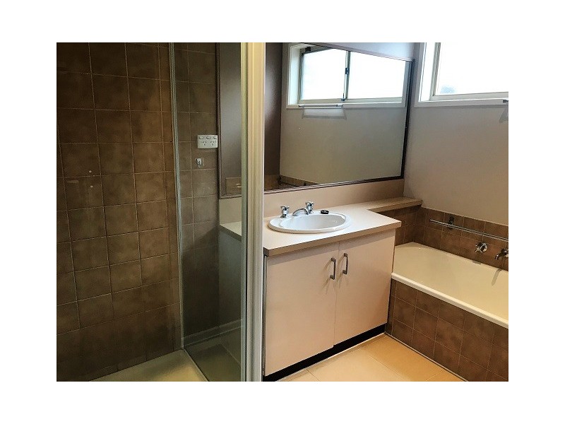 8/17-19 Wilson Street, Berwick VIC 3806