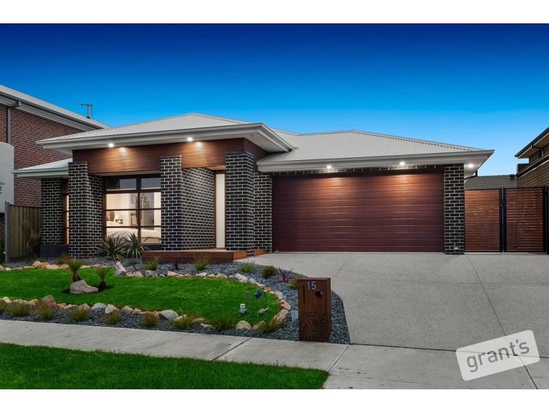 15 Kiama Street, Officer VIC 3809