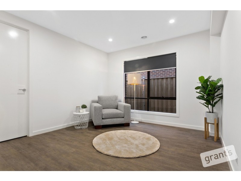 15 Kiama Street, Officer VIC 3809