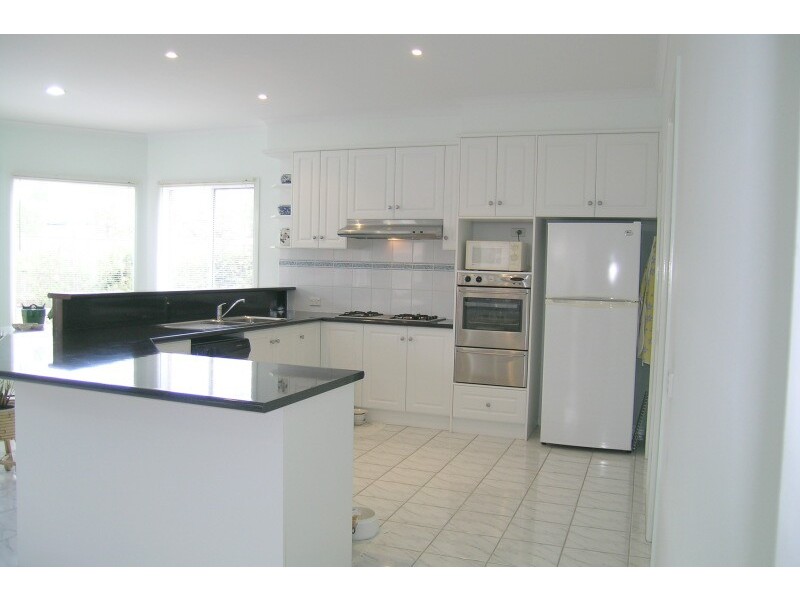 32 The Quays, Narre Warren South VIC 3805